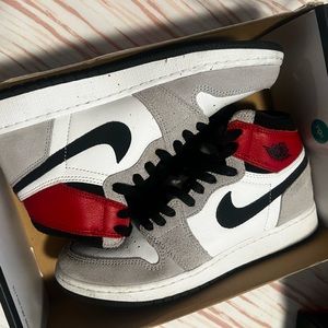 Jordan 1 smoke grey